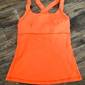 Le chateau workout top